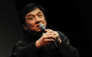 成本超3亿 成龙新片香港上映2天票房不足10万