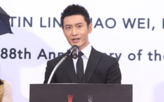 不认识新晋演员辛云来 黄晓明获对方搭档救火