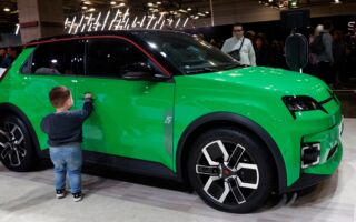 2025年最值得入手的10款电动汽车