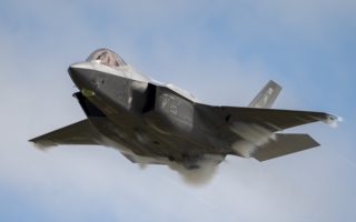 重建空基核力量 英国宣布采购F-35A战机