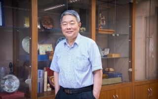大学国家队 启动台、捷学术交流