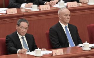 李强做报告多用“习氏新词” 被看笑话