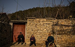 党媒频喊守住返贫底线 分析：大陆人贫困加剧