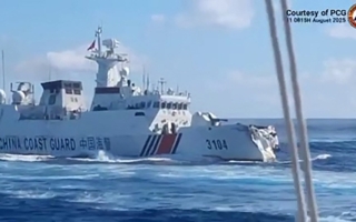 中共船舰南海自撞受重创 视频曝光 各方回应